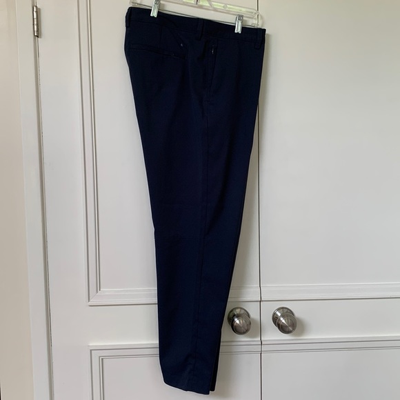 Tommy Bahama Men’s IslandZone Performance Pants. Size 38-30 - Picture 2 of 8